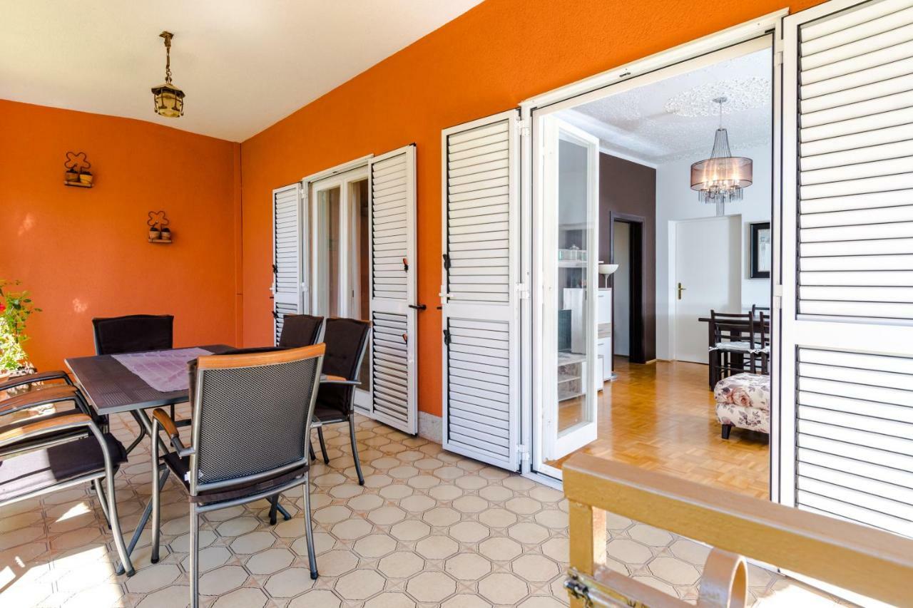 Apartment Yean Kaštela 외부 사진